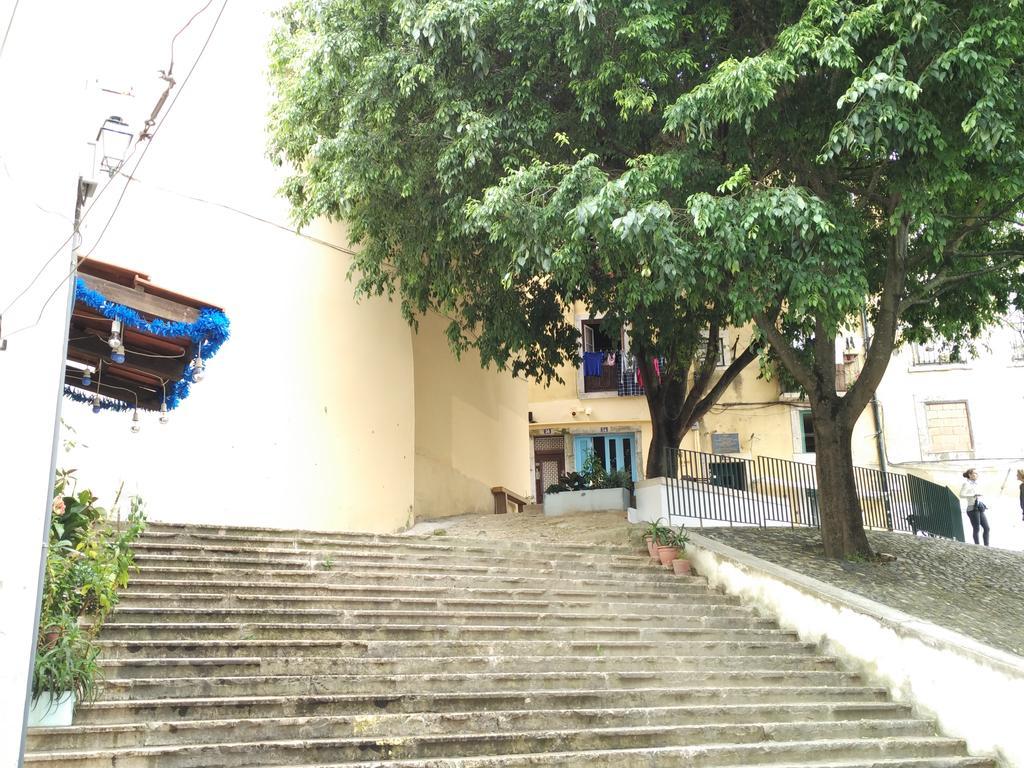Apartamento Janelas Ao Sol Lissabon Exterior foto